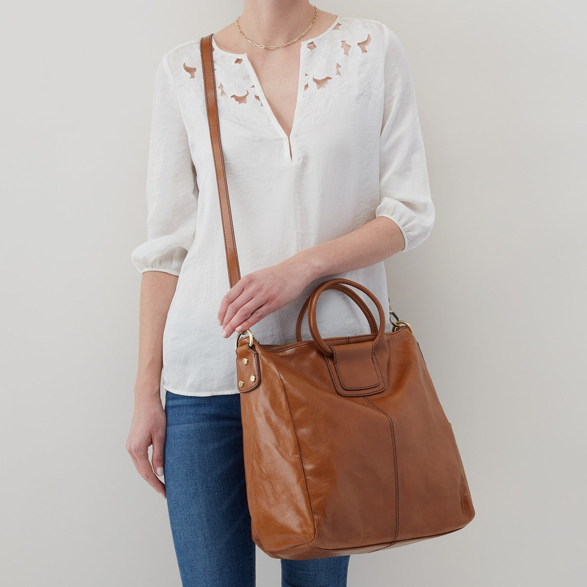 HOBO Sheila Large Satchel in Polished Leather - Truffle