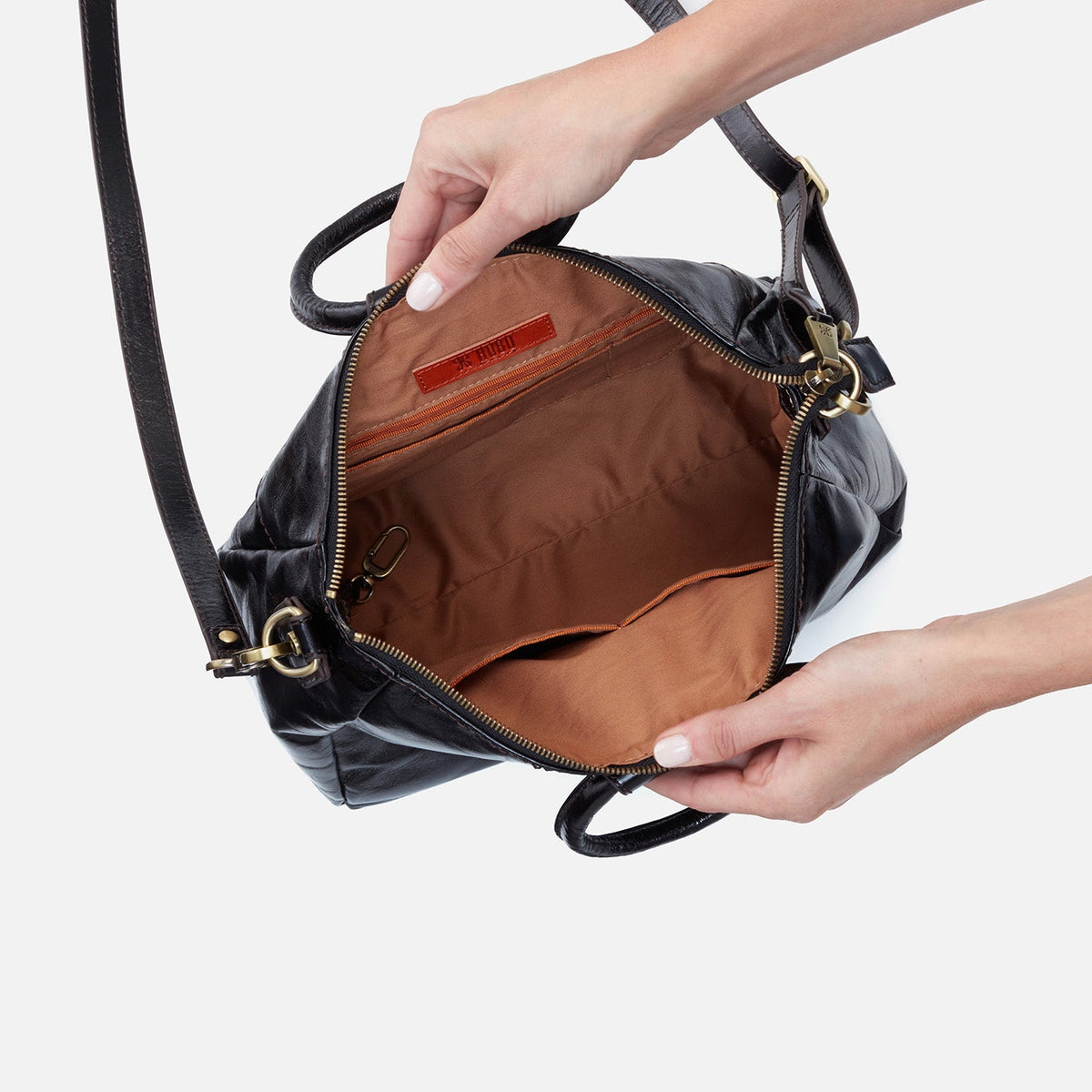 HOBO Sheila Medium Satchel In Polished Leather - Black