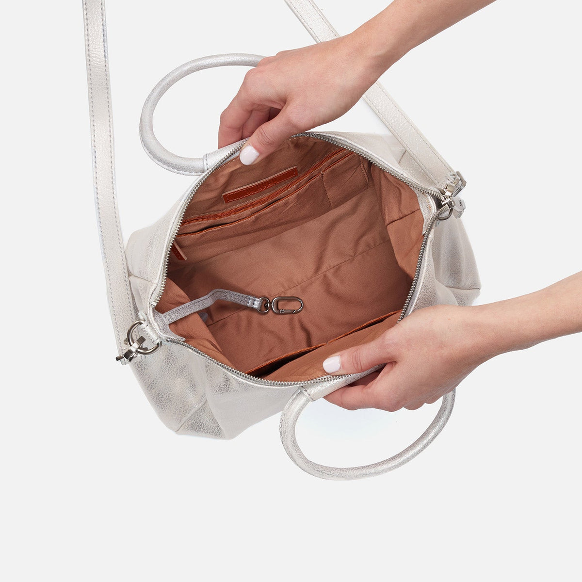 HOBO Sheila Medium Satchel In Metallic Leather - Silver