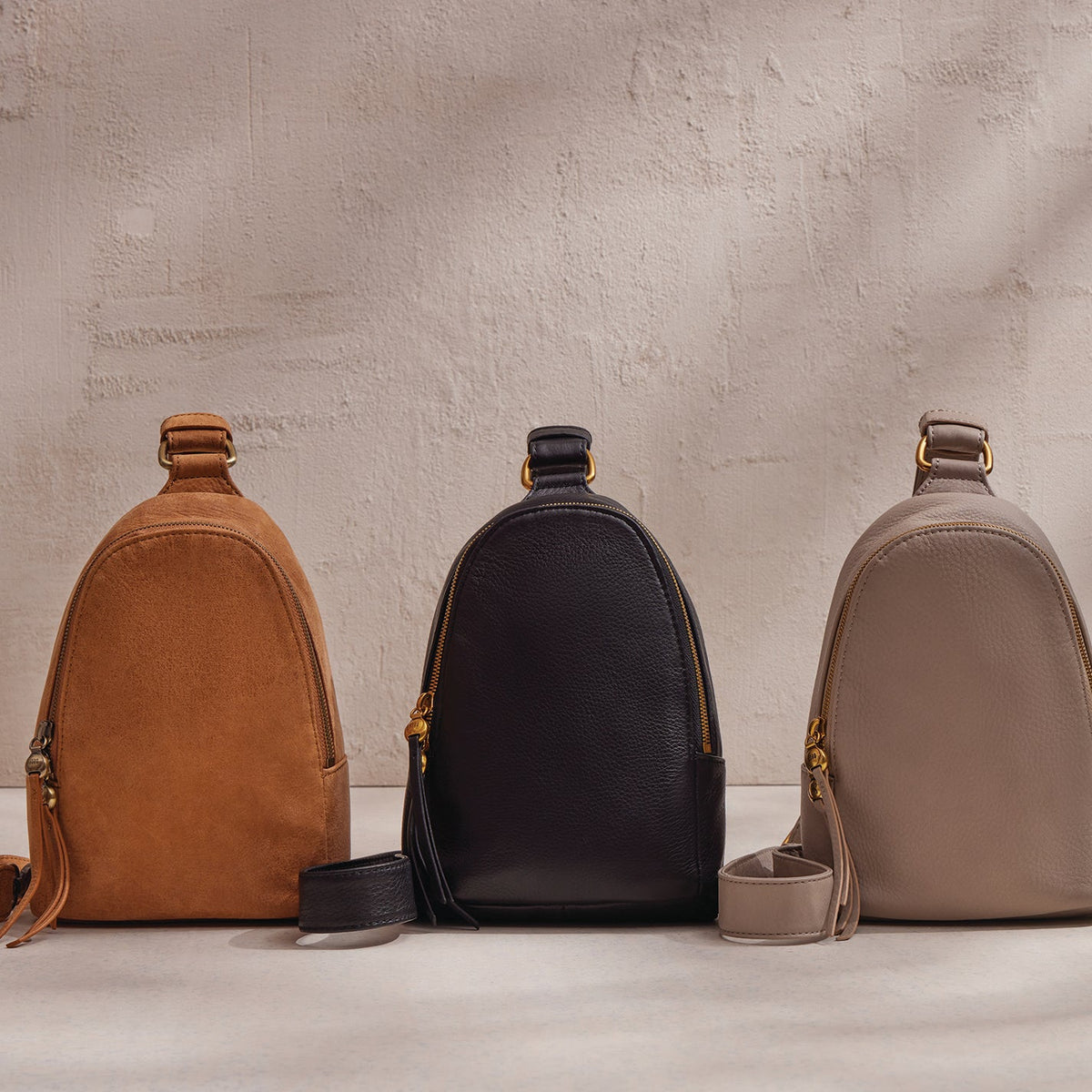 HOBO Fern Sling In Buffed Leather - Whiskey