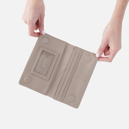 HOBO Lumen Continental Wallet In Pebbled Leather - Taupe