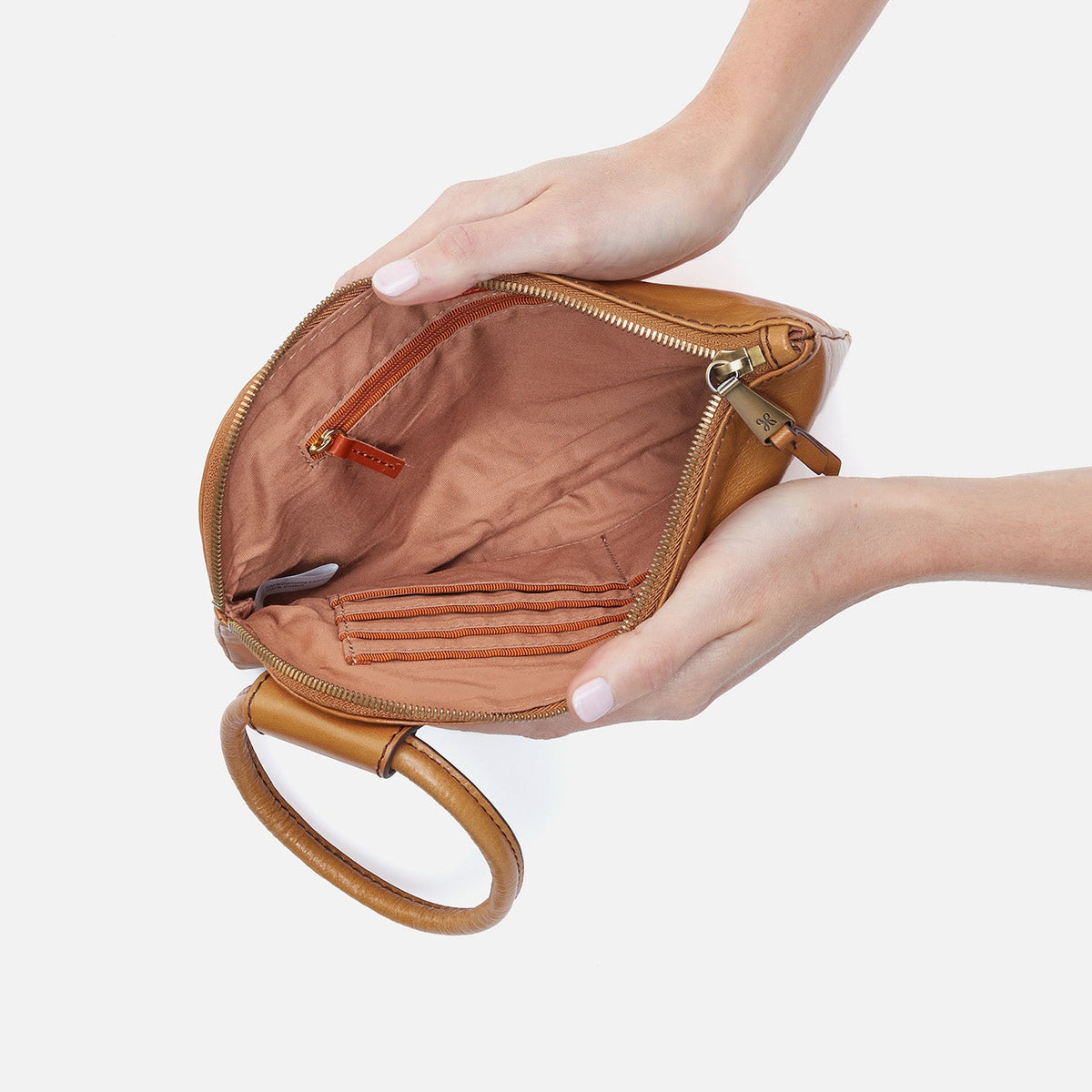 HOBO Sable Wristlet In Polished Leather - Natural