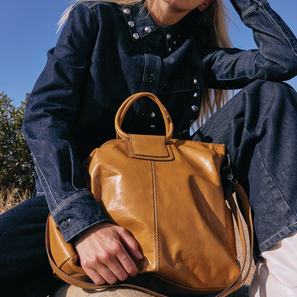 HOBO Sheila Large Satchel In Polished Leather - Natural