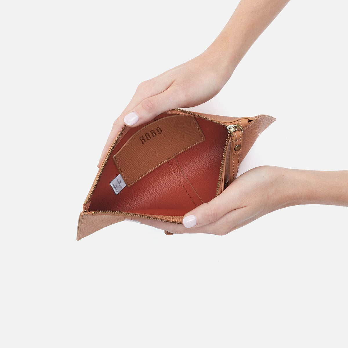 HOBO Vida Large Pouch in Micro Pebbled Leather - Biscuit
