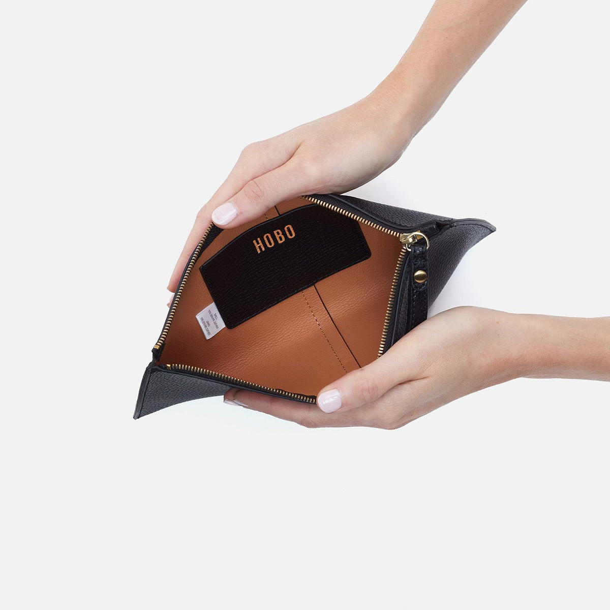 HOBO Vida Large Pouch in Micro Pebbled Leather - Black