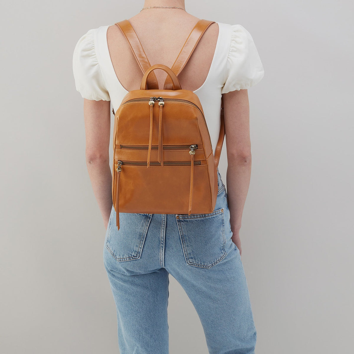 HOBO Billie Backpack In Polished Leather - Natural