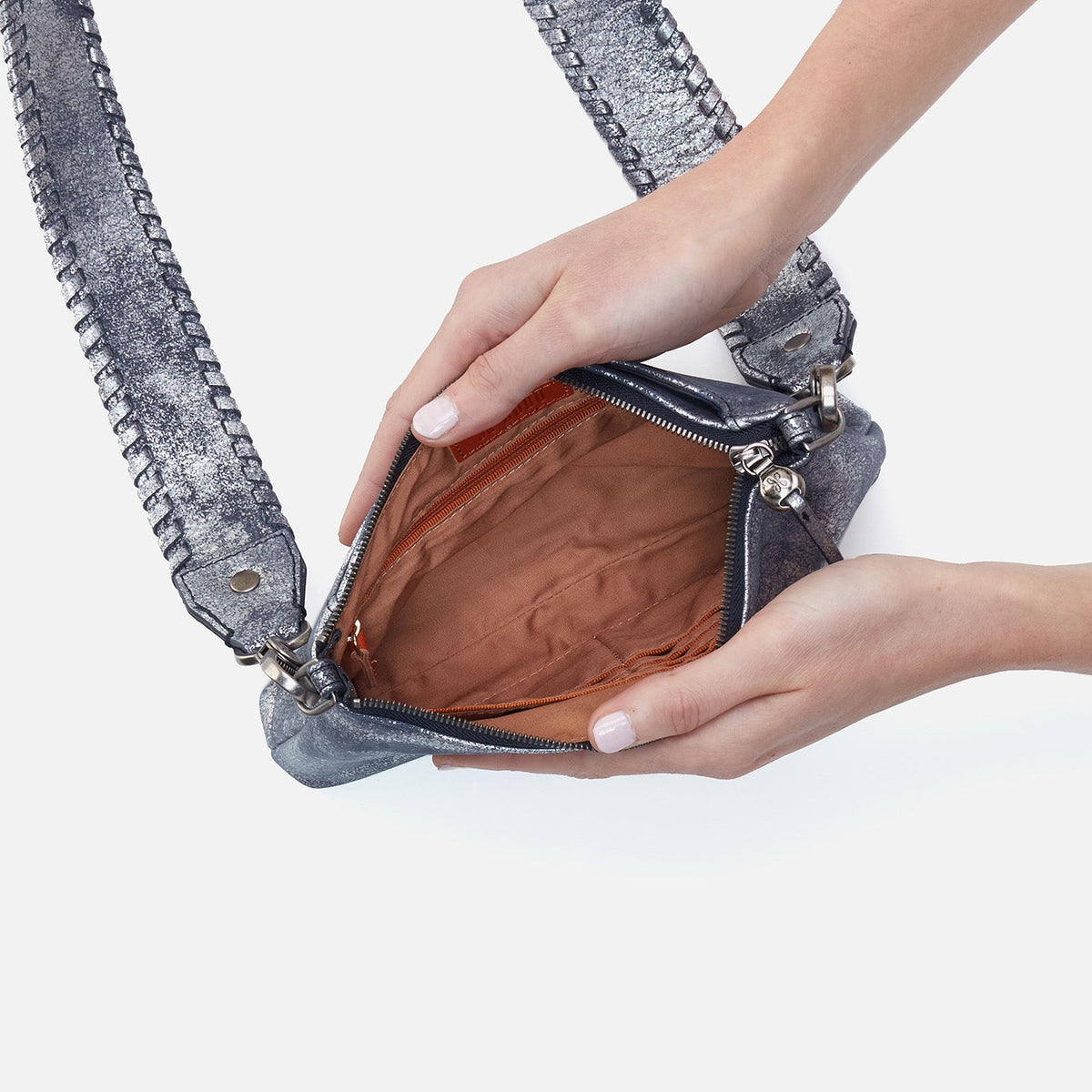 HOBO Darcy Crossbody In Metallic Leather - Blue Pewter
