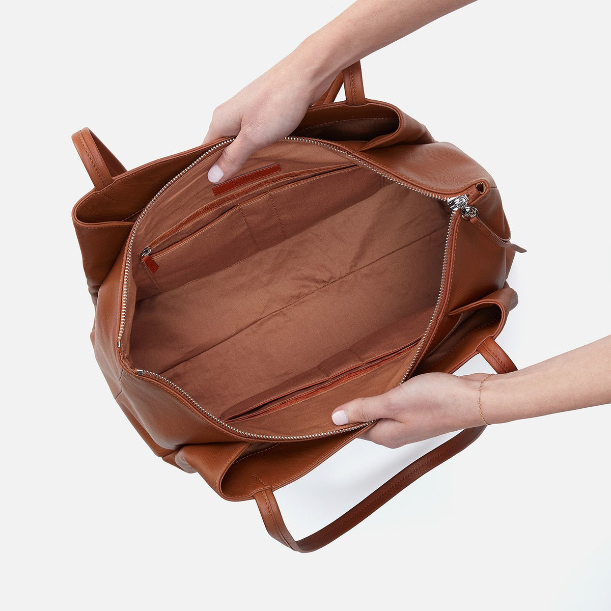 HOBO Essential Large Tote In Soft Saffiano Leather - Lion