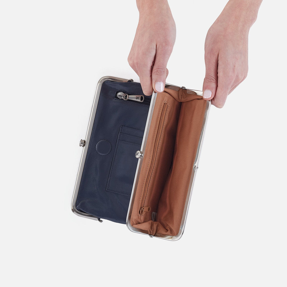 HOBO Lauren Clutch-Wallet In Polished Leather - Blue Stone