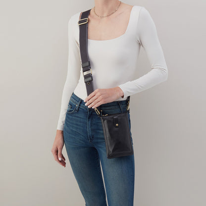 HOBO Cass Phone Crossbody In Pebbled Leather - Black