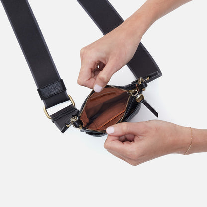 HOBO Cass Phone Crossbody In Pebbled Leather - Black