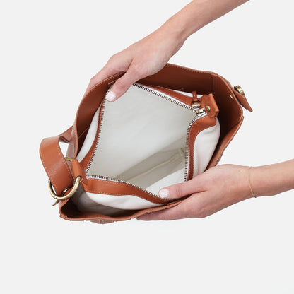 HOBO Catalina Hobo In Smooth Leather - Burnished Caramel