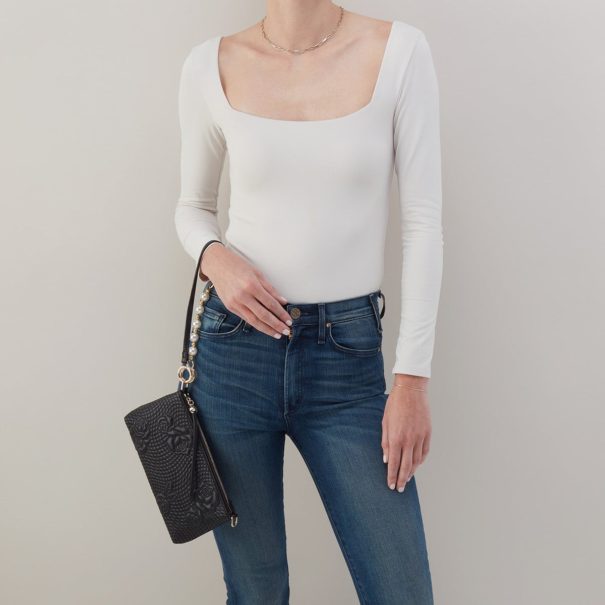 HOBO Darcy Crossbody In Smooth Leather - Black