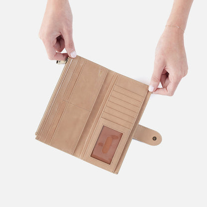 HOBO Dunn Continental Wallet In Polished Leather - Sand