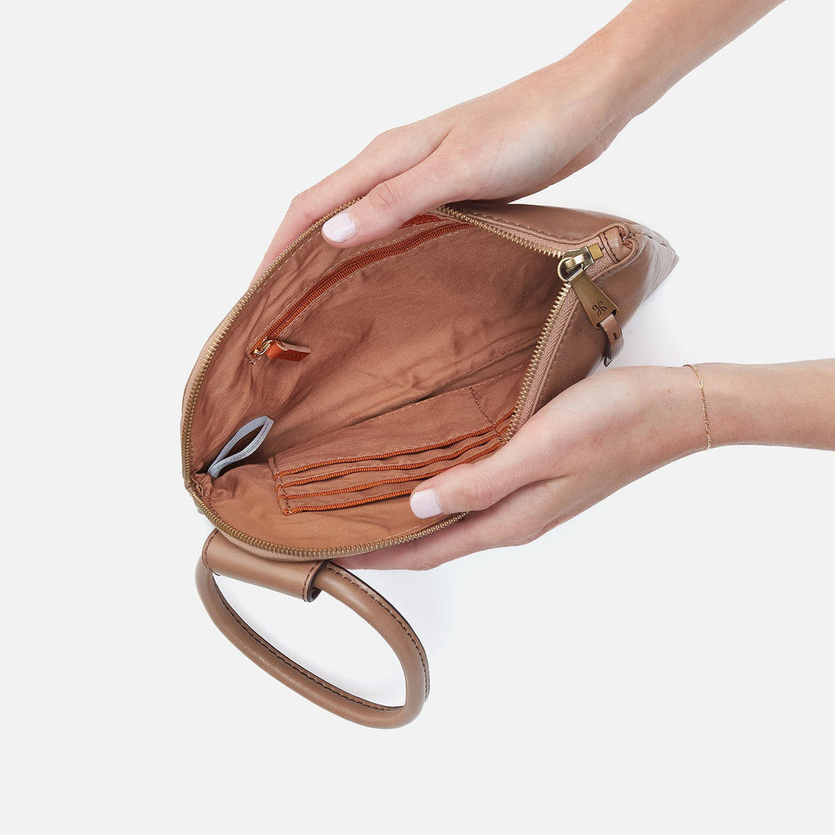 HOBO Sable Wristlet In Polished Leather - Cashmere