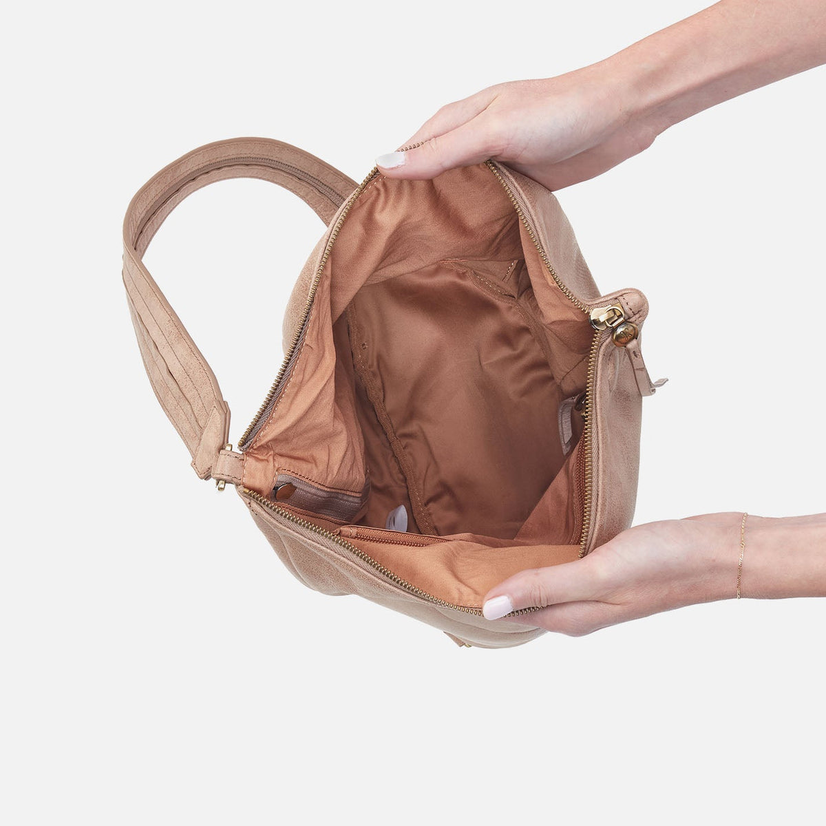 HOBO Sway Convertible Sling In Buffed Leather - Hazel
