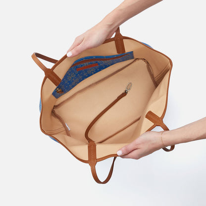 HOBO All That Tote In Coated Canvas - Blue Journey Bandana