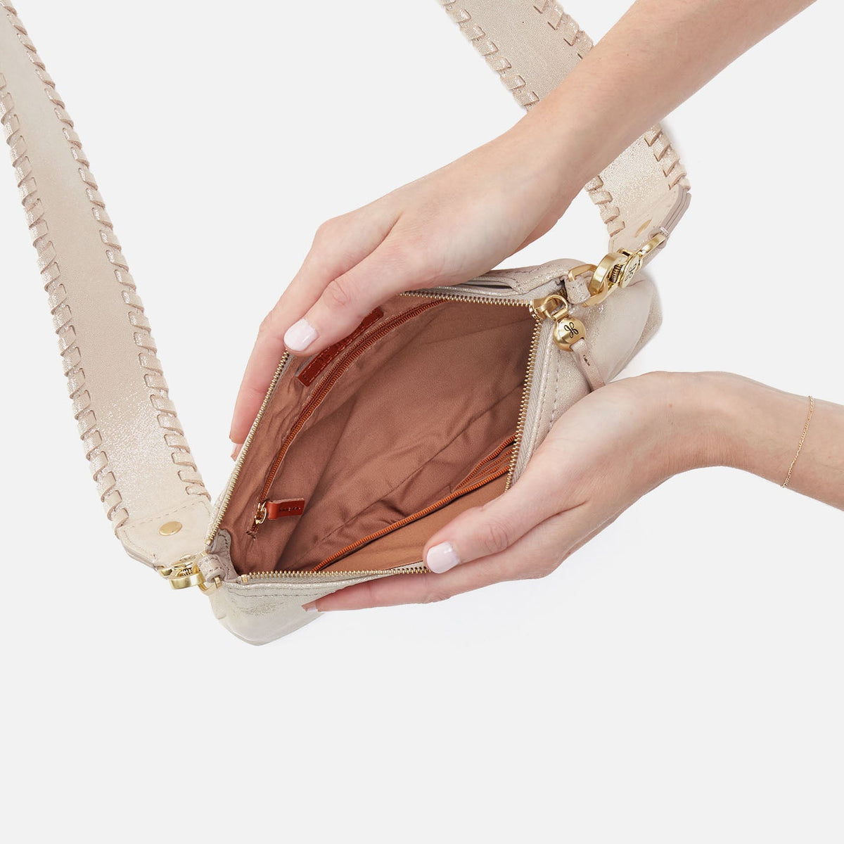 HOBO Darcy Crossbody In Metallic Leather - Sand Shimmer