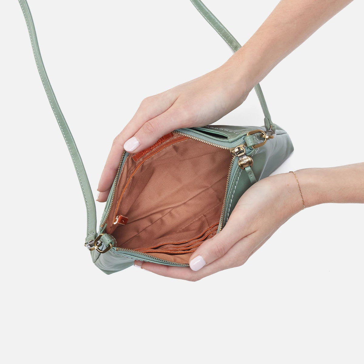 HOBO Darcy Crossbody In Polished Leather - Jade