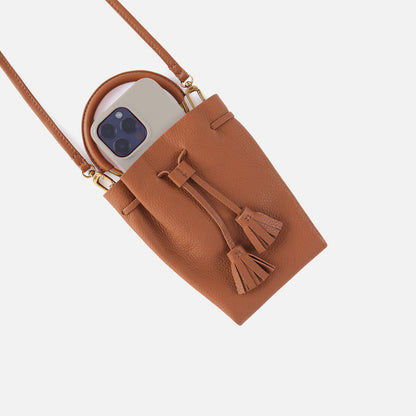 HOBO Eden Phone Crossbody In Pebbled Leather - Warm Honey