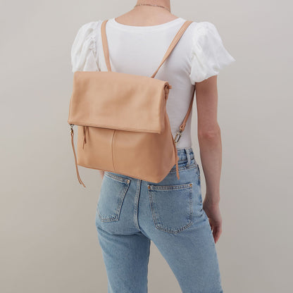 HOBO Grant Backpack In Pebbled Leather - Porcini