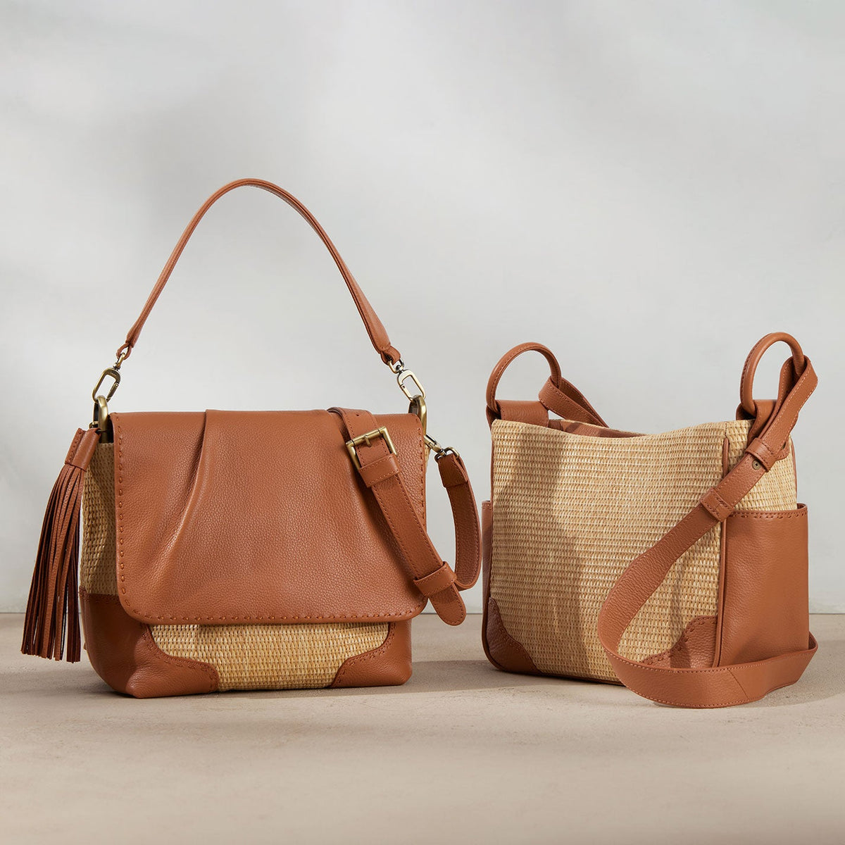 HOBO Harley Convertible Shoulder Bag in Woven Straw - Natural Straw