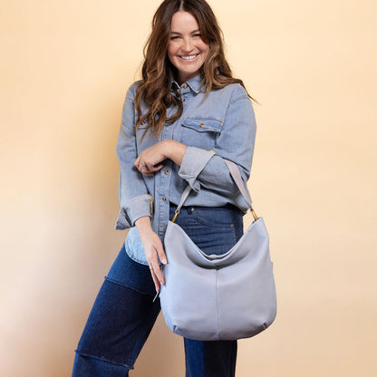 HOBO Harley Hobo In Pebbled Leather - Blue Pearl