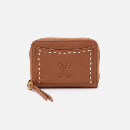 HOBO Hart Card Case In Pebbled Leather - Warm Honey