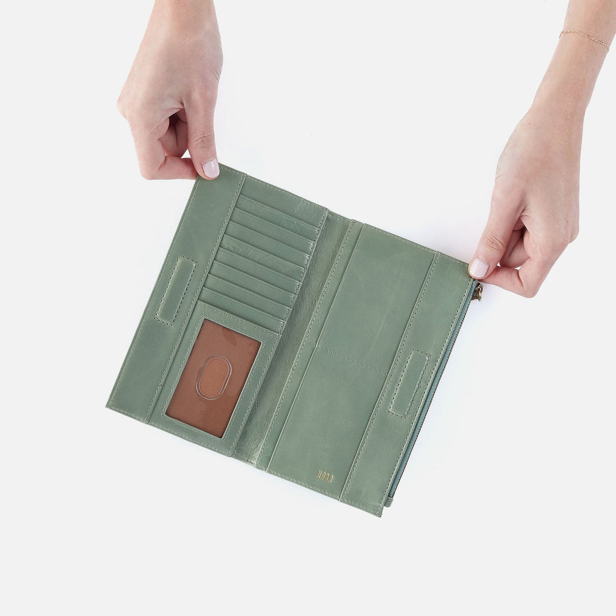 HOBO Jill Large Bifold Wallet In Polished Leather - Jade