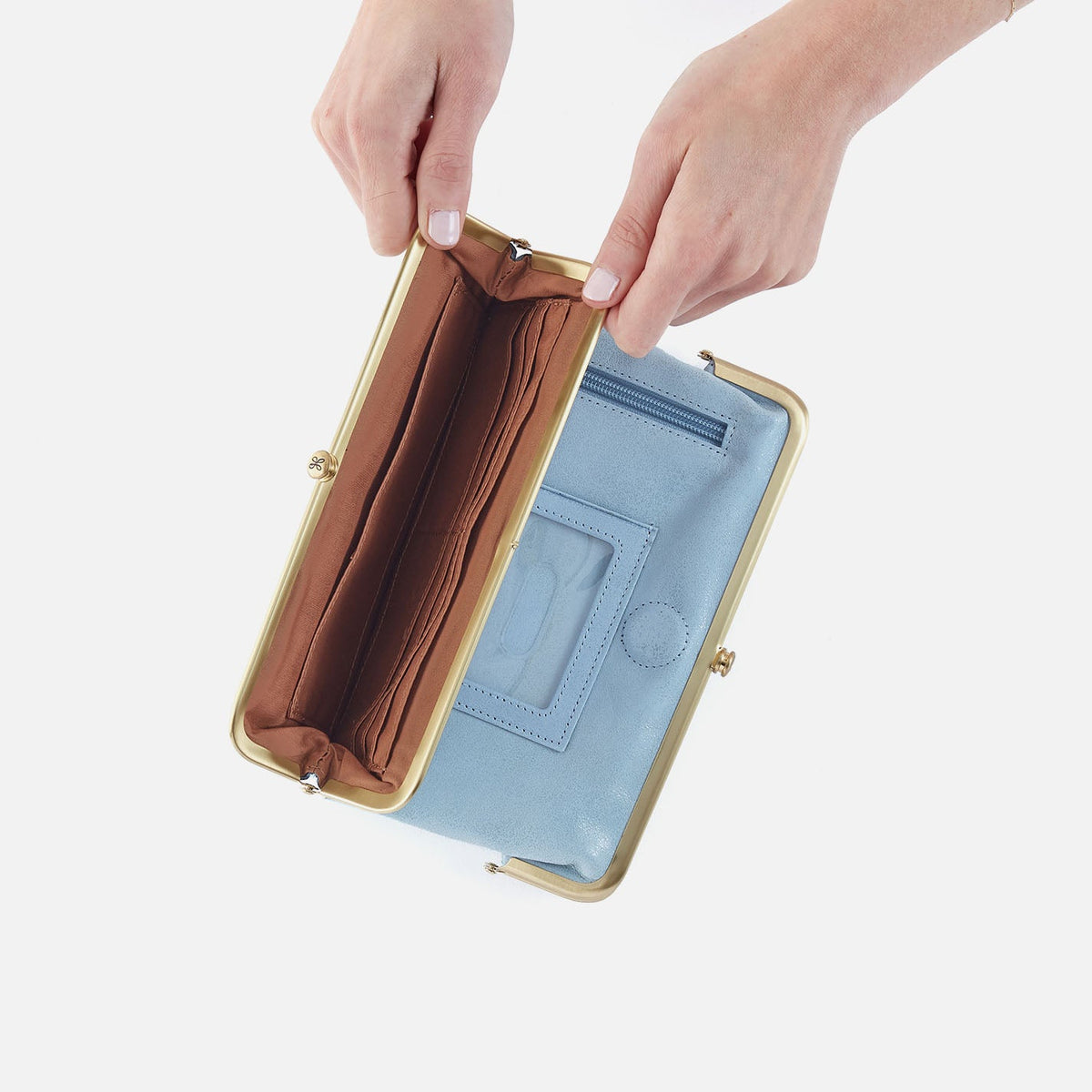 HOBO Lauren Clutch-Wallet In Buffed Leather - Sky