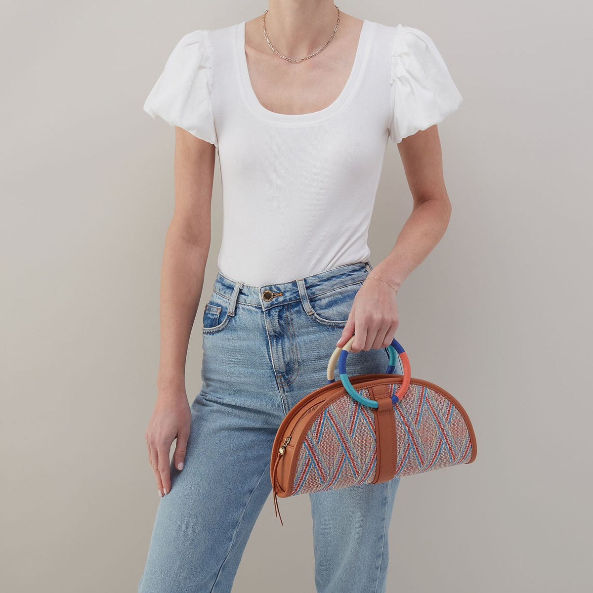 HOBO Luna Clutch In Multi Weave With Leather Trim - Sunset Raffia