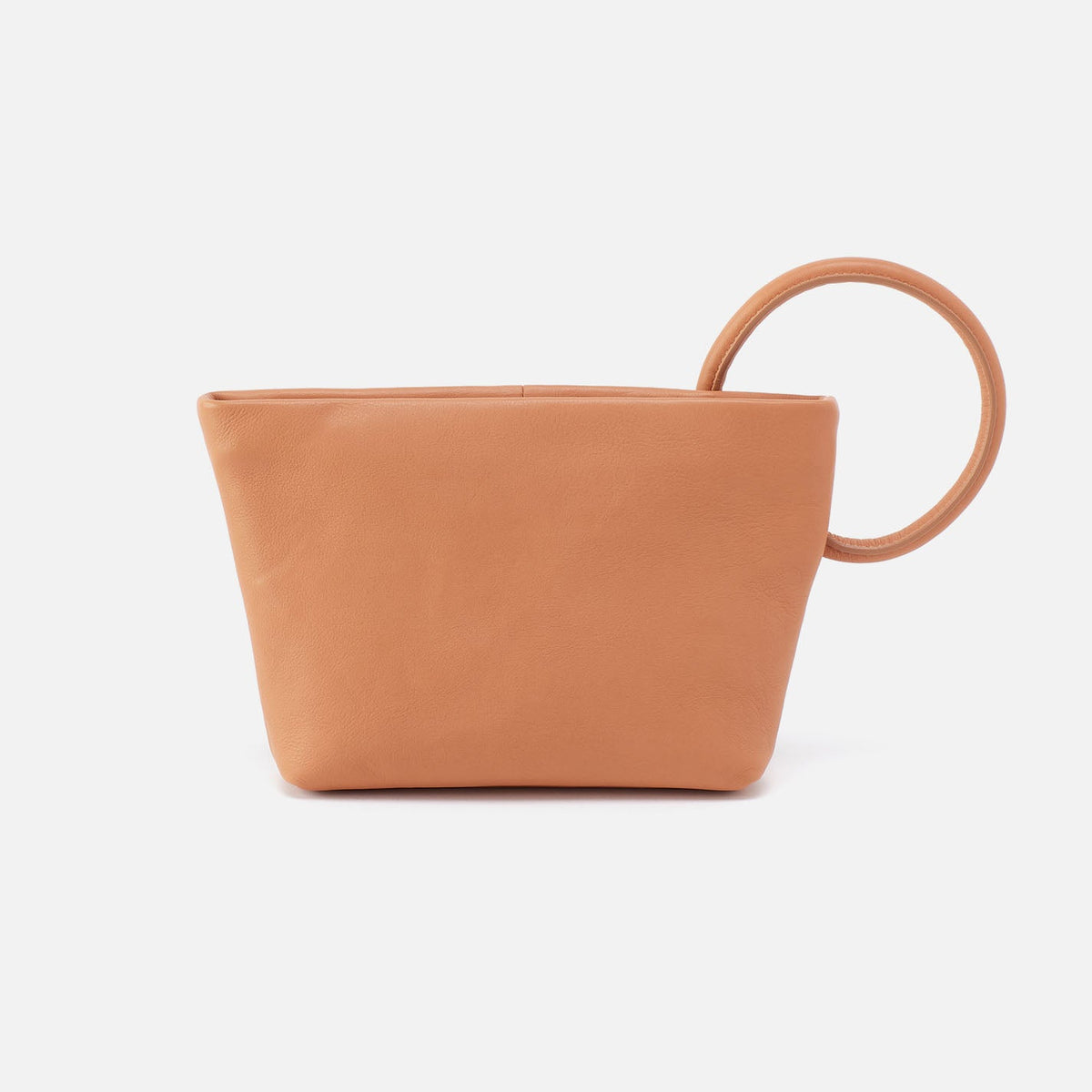 HOBO Maggie Clutch In Smooth Leather - Doe