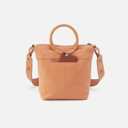 HOBO Maggie Crossbody In Smooth Leather - Doe