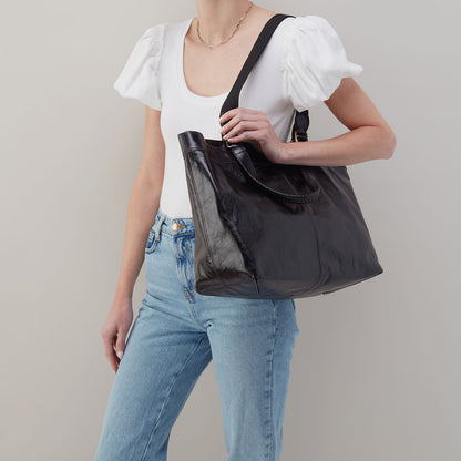 HOBO Romy Max Tote In Polished Leather - Black