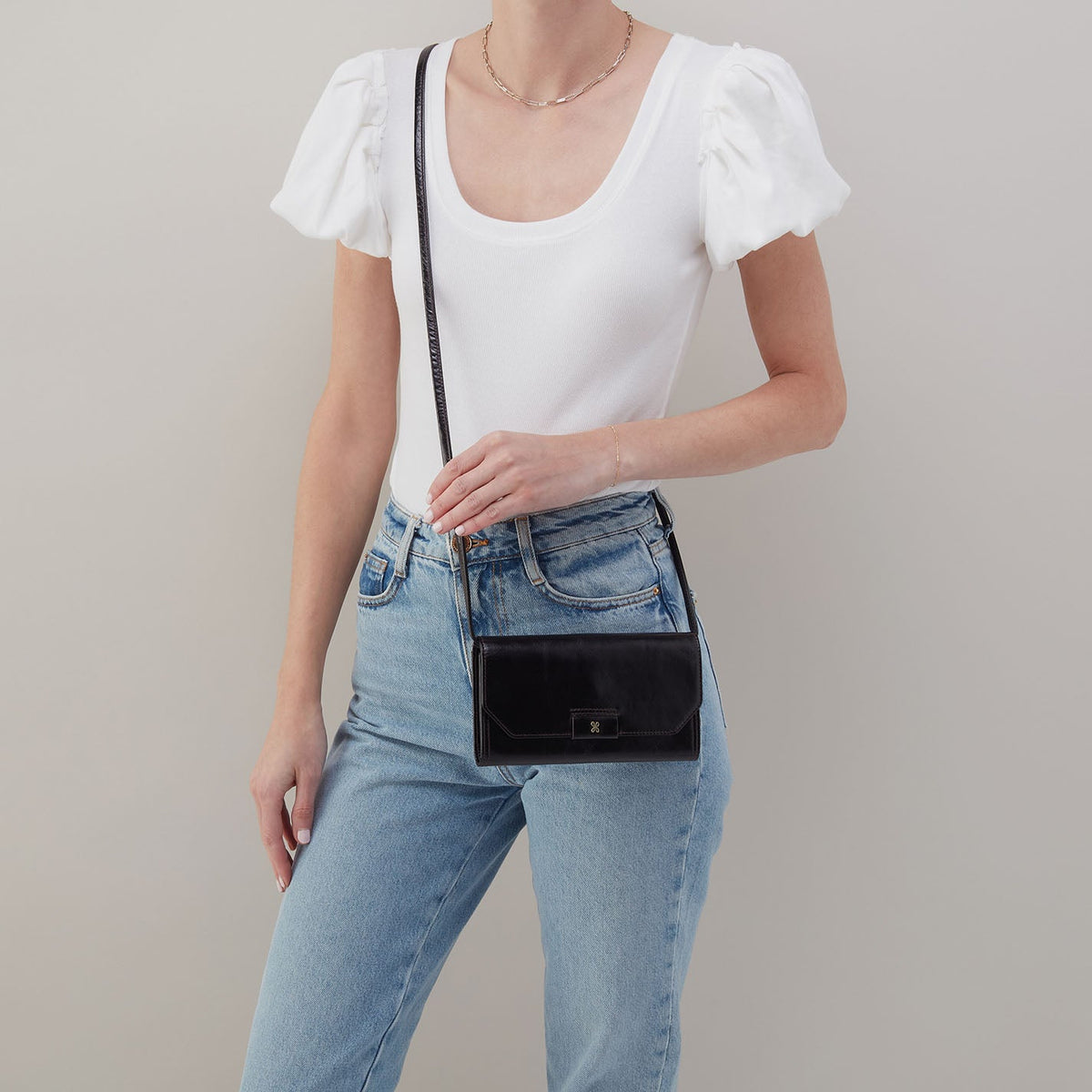 HOBO Romy Wallet Crossbody In Polished Leather - Black