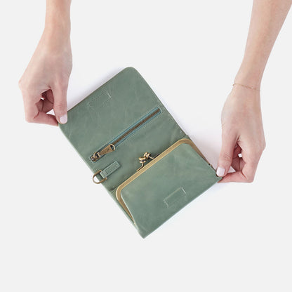 HOBO Ross Bead Wristlet In Polished Leather - Jade