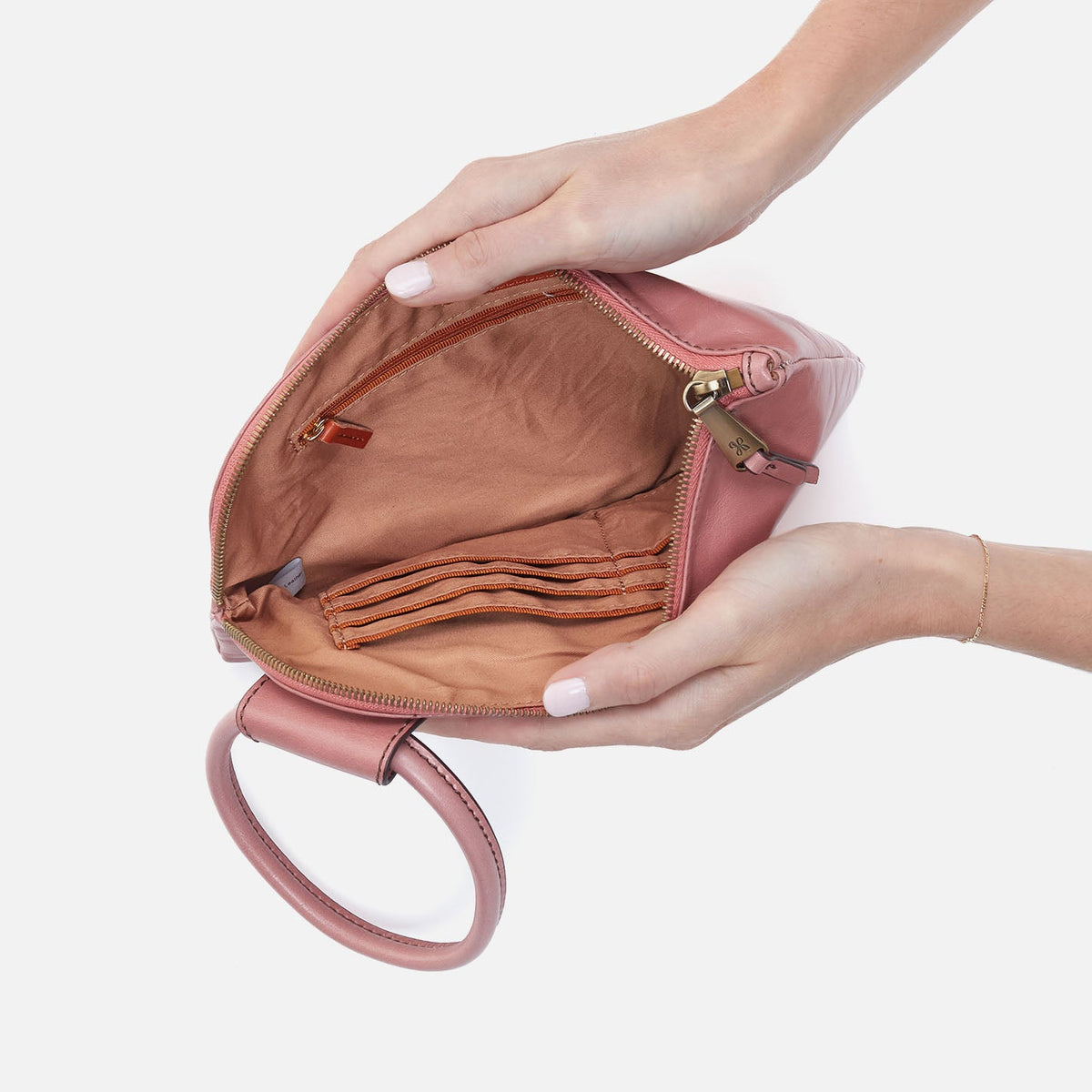 HOBO Sable Wristlet In Polished Leather - Rose