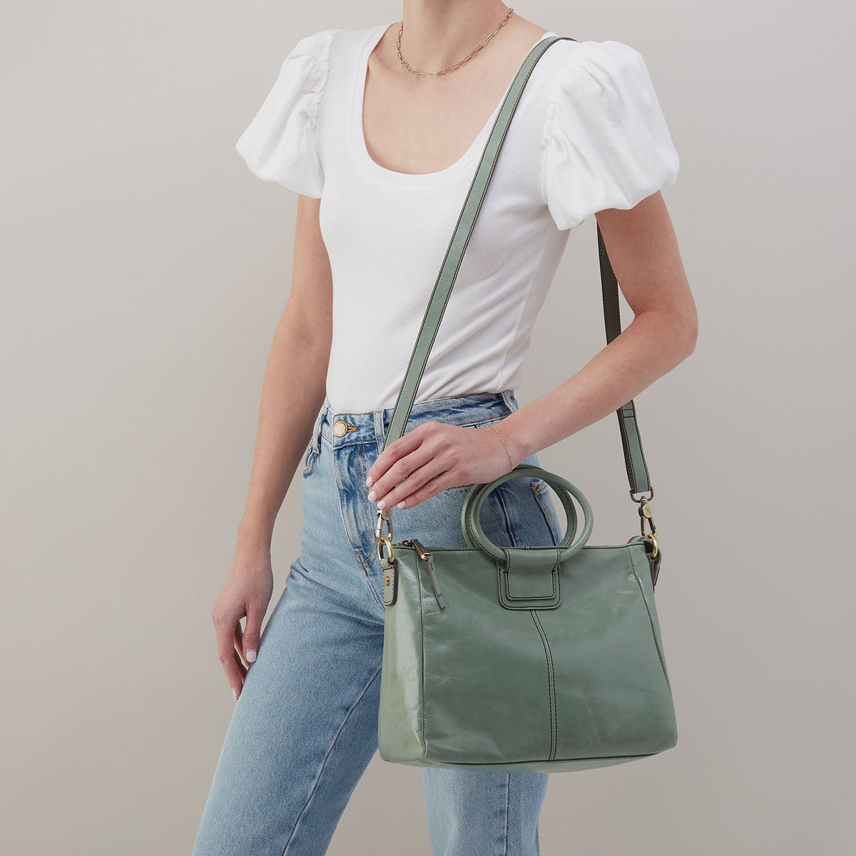 HOBO Sheila Medium Satchel In Polished Leather - Jade