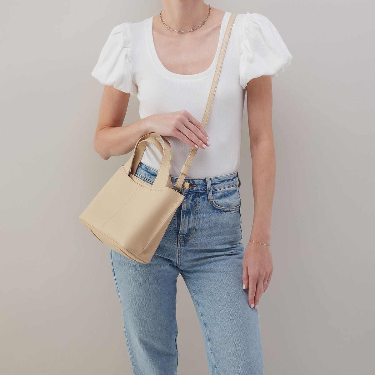HOBO Vida Small Tote in Micro Pebbled Leather - Almond