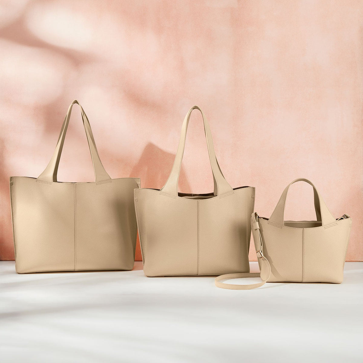 HOBO Vida Tote in Micro Pebbled Leather - Almond