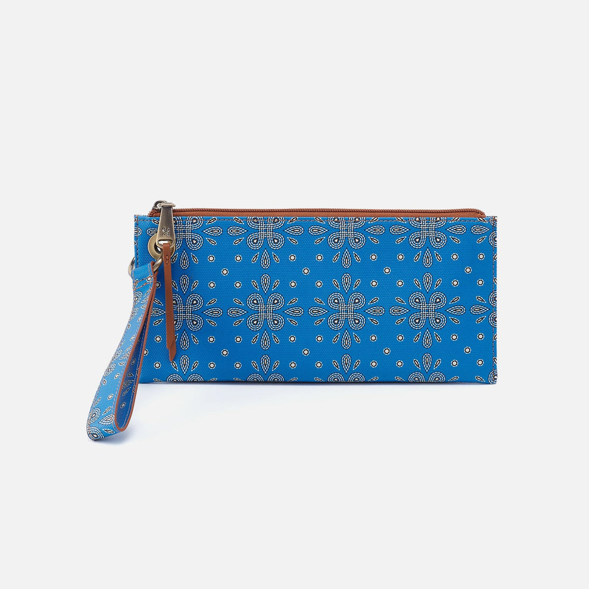 HOBO Vida Wristlet In Coated Canvas - Blue Journey Bandana