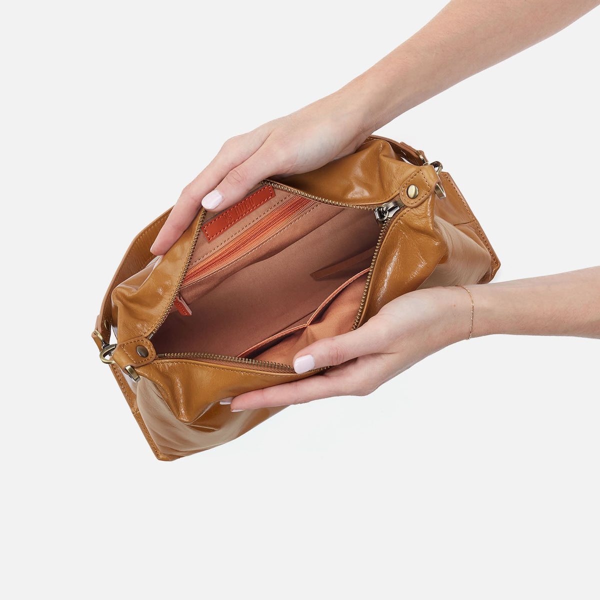 HOBO Avon Shoulder Bag In Polished Leather - Natural