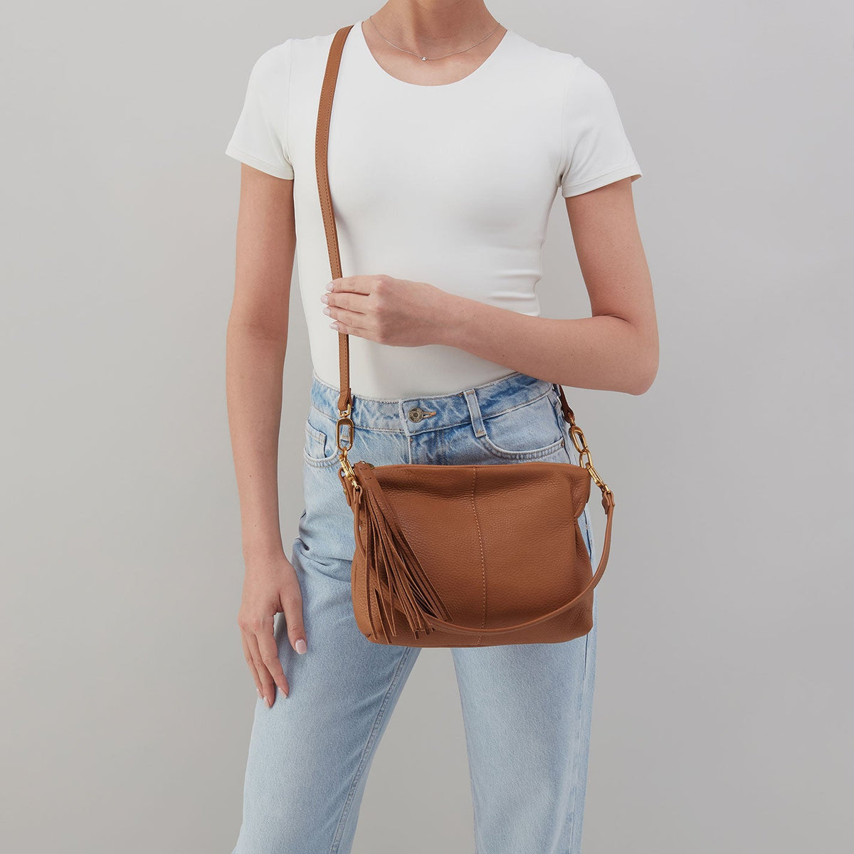 HOBO Kori Crossbody In Pebbled Leather - Warm Honey