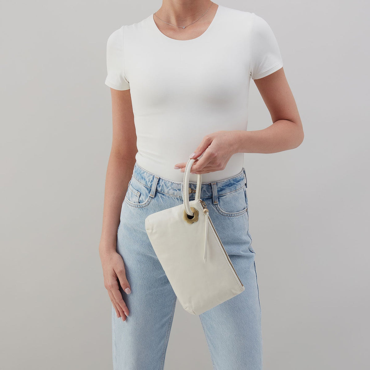 HOBO Daisy Daze Large Wristlet In Polished Leather - Lily