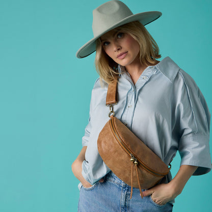 HOBO Hunter Medium Belt Bag In Buffed Leather - Whiskey