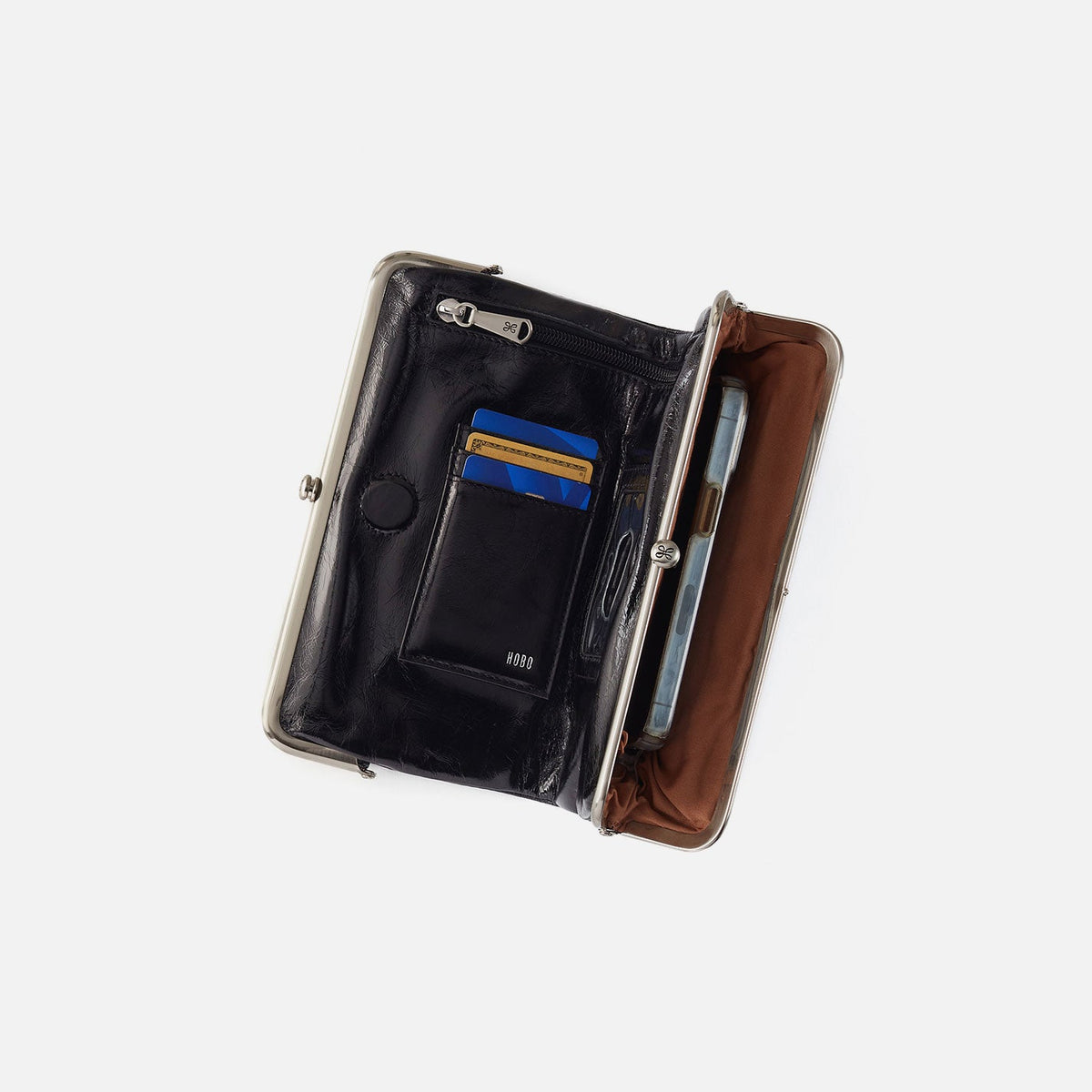 HOBO Lauren Clutch-Wallet In Pebbled Leather - Birch