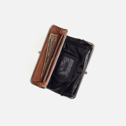 HOBO Lauren Clutch-Wallet In Pebbled Leather - Birch